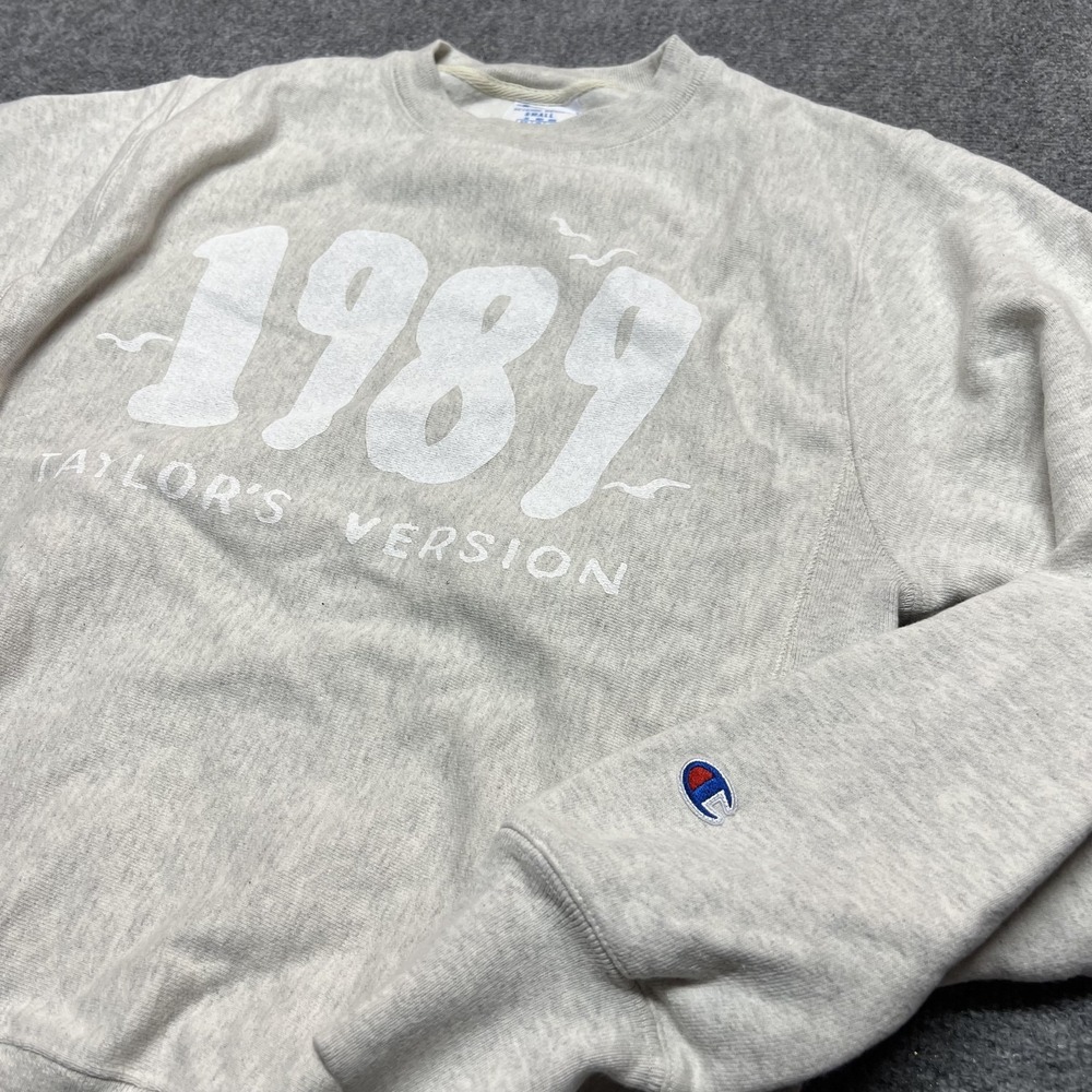 Champion Reverse Weave Sweatshirt Mens Small 1989 Taylor Swift Taylor's Version